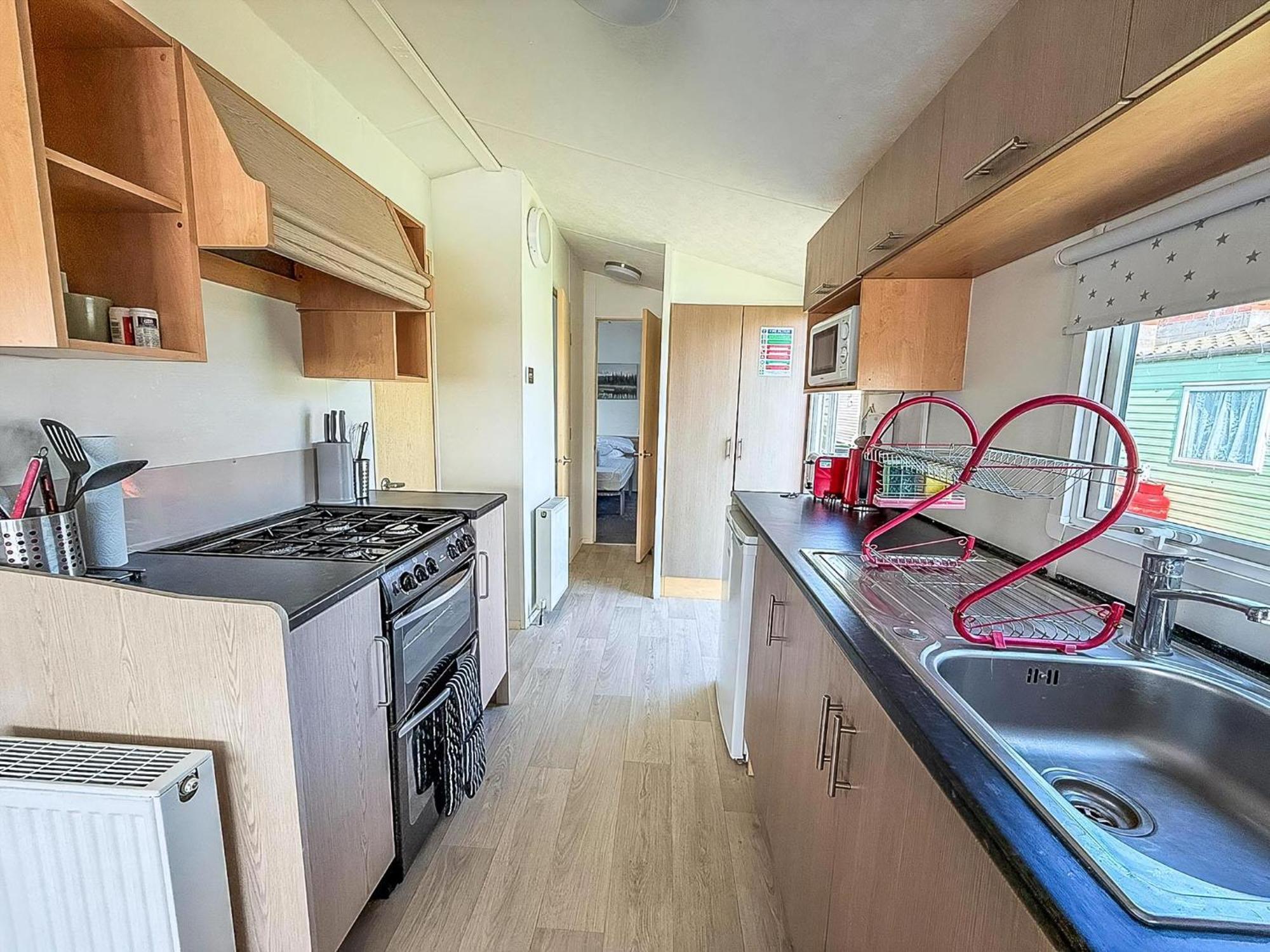 6 Berth Staycation Caravan Nearby Clacton-On-Sea In Essex Ref 26254E Bagian luar foto